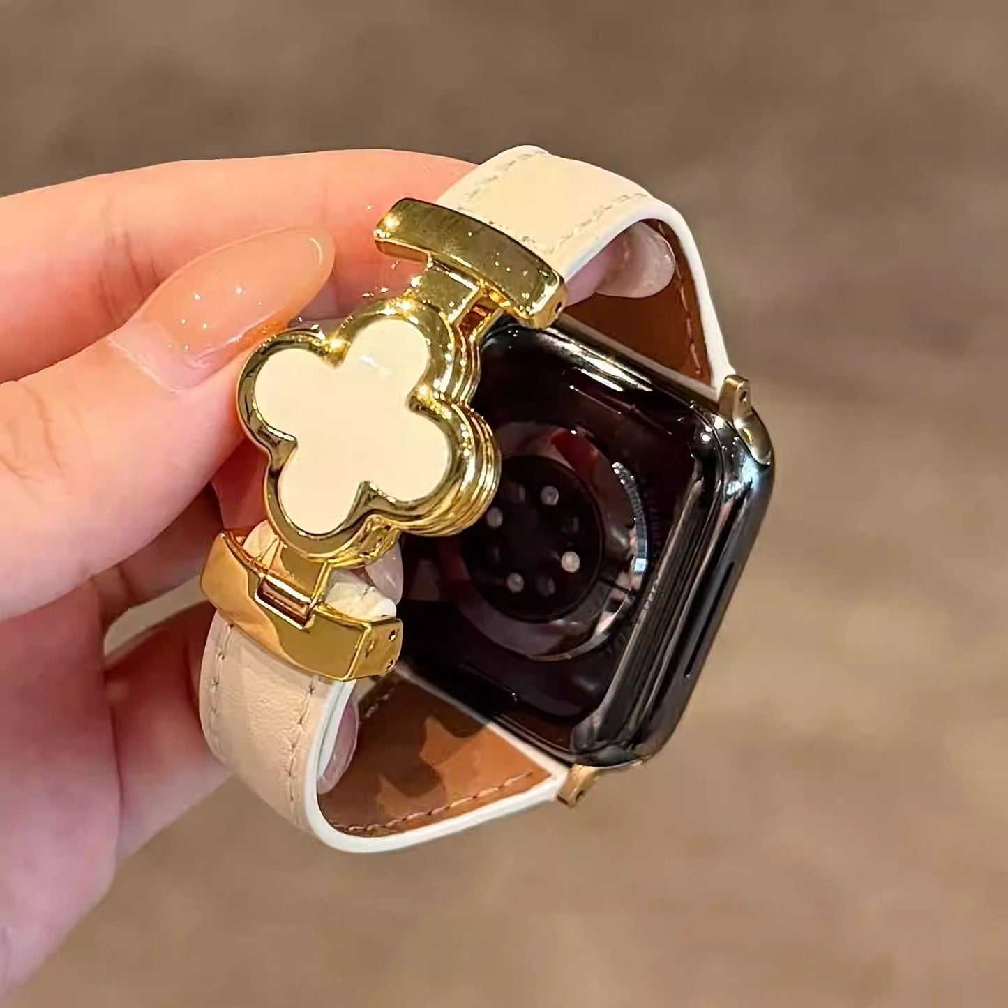 Elegant Lucky Flower Leather Strap For Apple Watch